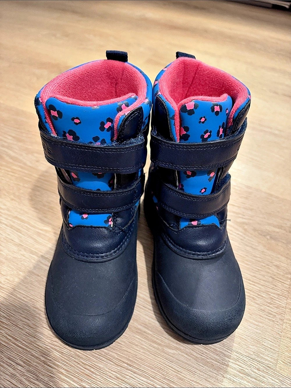 Carter's Snow Boot Blue & Black Cheetah design Girls US size Youth 13